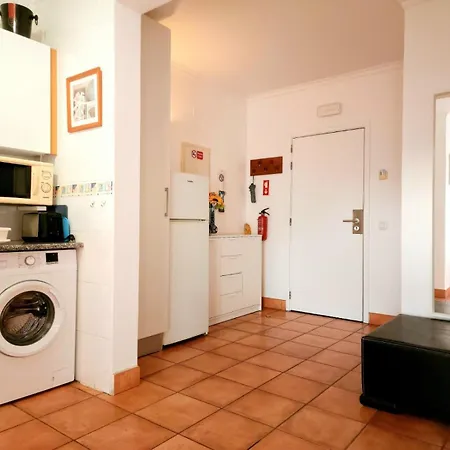 Apostol Apartman *